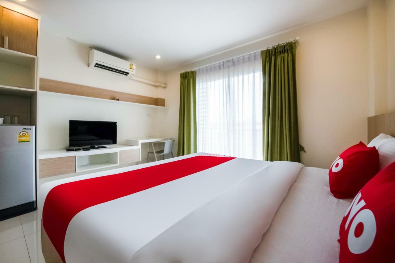 Oyo 306 Paradise Park Laemchabang Si Racha Exterior photo